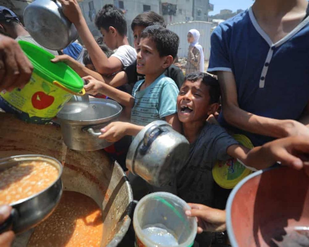 أكدت صحيفة بريطانية إن تجويع "إسرائيل" المتعمد لغزة ، على مرأى من الجميع لم يكن ليحدث لولا الدعم الغربي.
