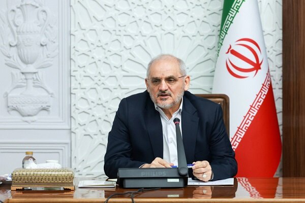 حاجي ميرزائي یعلن عن توقيع 9 مذكرات تفاهم بين إيران وأرمينيا