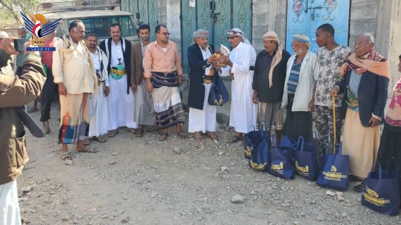 تدشين توزيع الزكاة العينية بمديرية بني سعد في المحويت