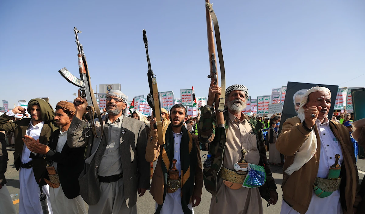 صنعاء تصعّد هجماتها على «بن غوريون»: عزل إسرائيل «مسألة وقت» صنعاء تصعّد هجماتها على «بن غوريون»: عزل إسرائيل «مسألة وقت»
