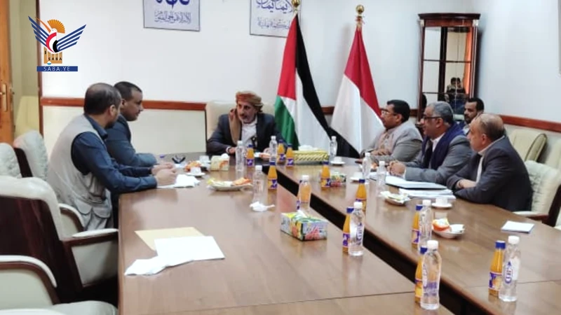 مناقشة التعاون بين وزارتي النفط والمعادن والاقتصاد والصناعة