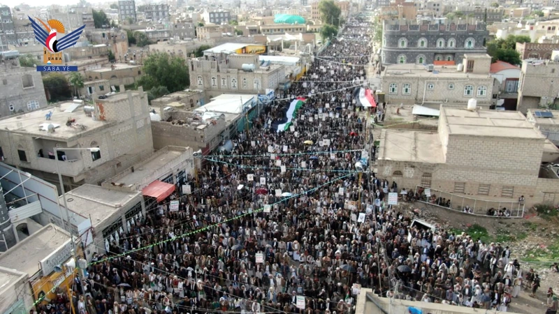 مسيرات حاشدة بذمار ثباتا مع غزة واستعداد لكل الخيارات في مواجهة العدو الصهيوني