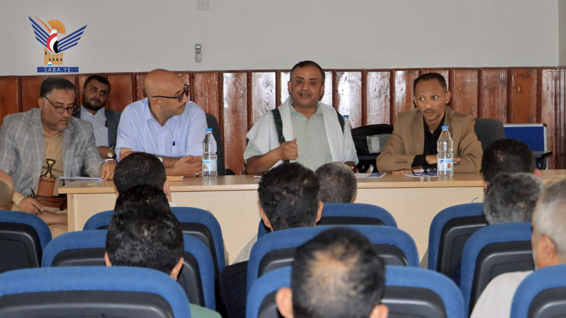 تدشين البرنامج الوطني للتوعية والإرشاد لوقاية مزارع الدواجن من الأمراض