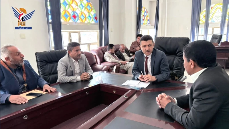 مناقشة جوانب تعزيز الشراكة بين وزارة التربية وهيئة مكافحة الفساد