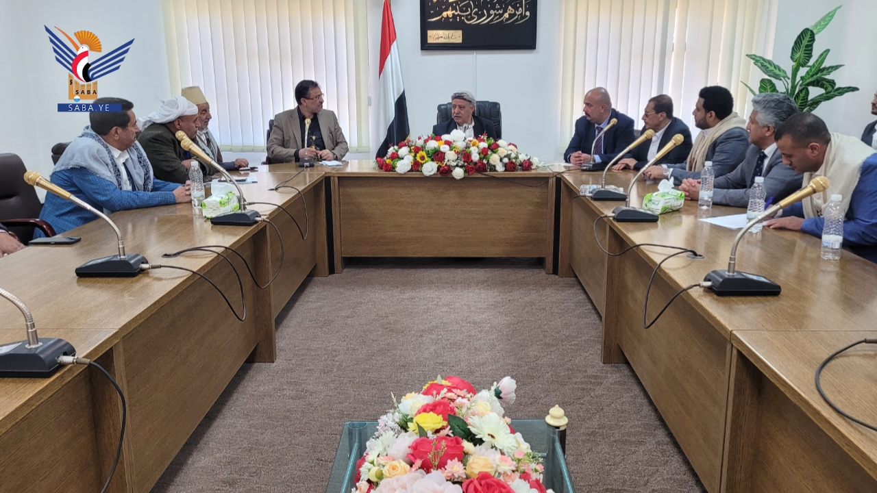 رئيس مجلس النواب يلتقي نائب رئيس اتحاد الغرف التجارية ورئيس الغرفة بالأمانة وعددًا من ممثلي البيوت التجارية