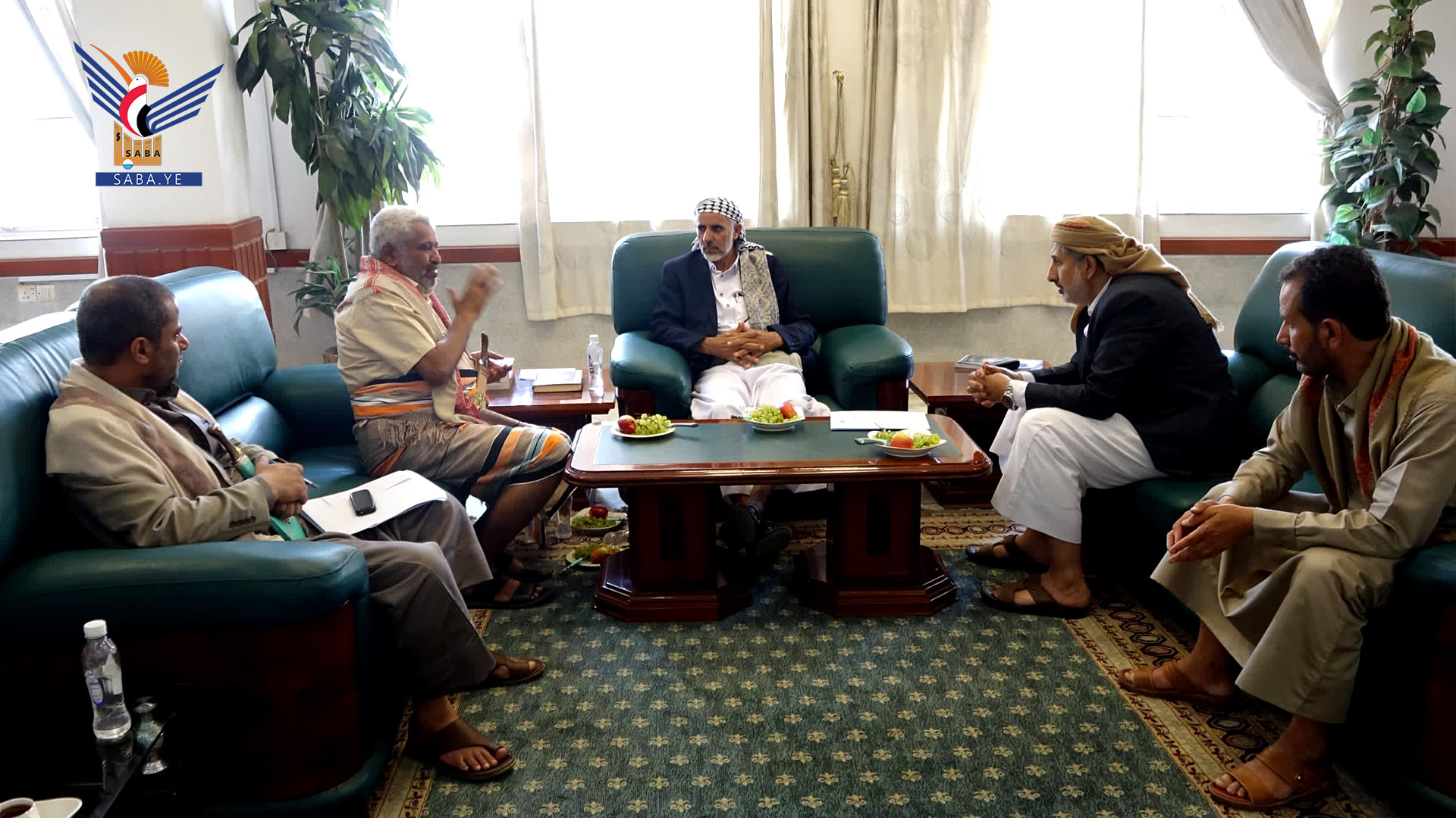 العلامة مفتاح يطلع على أنشطة هيئة المساحة الجيولوجية والثروات المعدنية