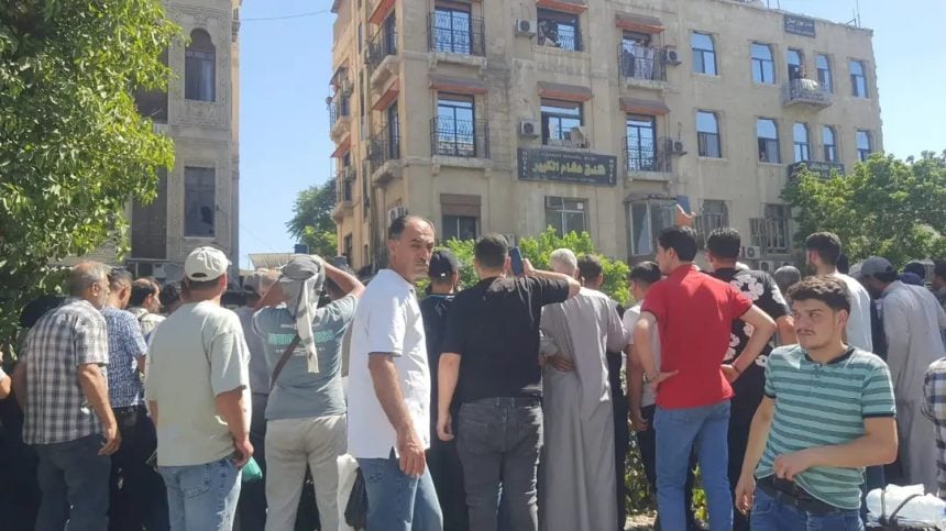 المرصد السوري: 15 قتيلا وجريحا في حصيلة أولية وتضارب الأنباء حول طبيعته