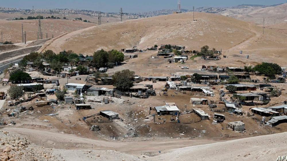 تحذير من إقدام العدو الإسرائيلي على التهجير القسري لأهالي الخان الأحمر شرقي القدس