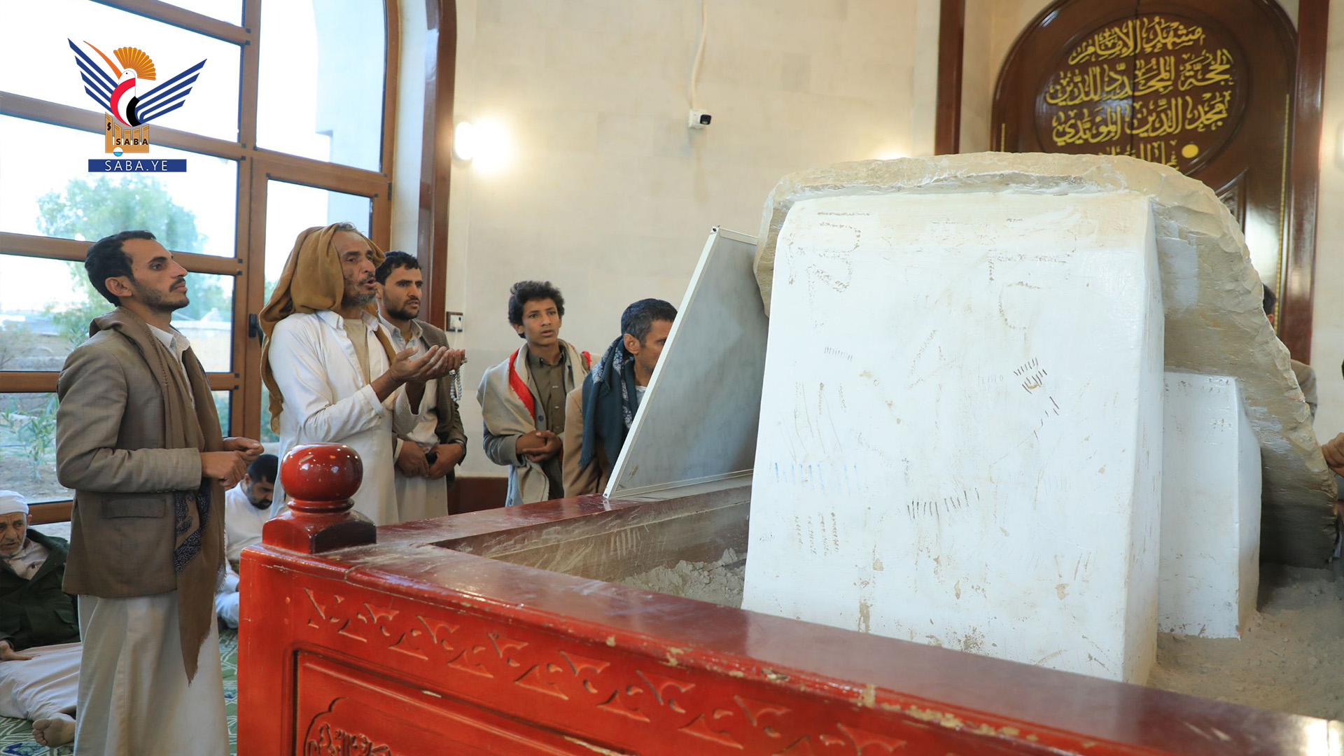 محافظ صعدة يزور مقام وضريح العلامة مجد الدين المؤيدي