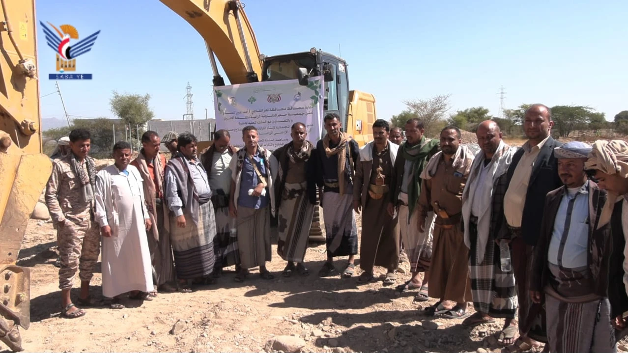 تعز.. تدشين مشروع كروف مائية ومنظومة طاقة شمسية بمديرية خدير