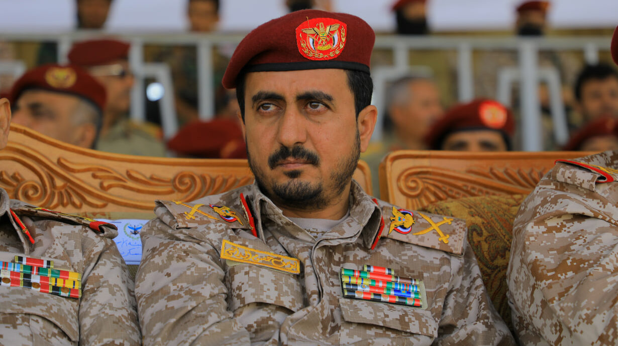 تعيين اللواء الركن يوسف حسن المداني رئيسا لهيئة الأركان العامة