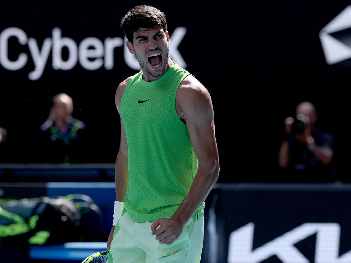 ألكاراز وسابالينكا يحتفظان بصدارة التصنيف العالمي للاعبي التنس