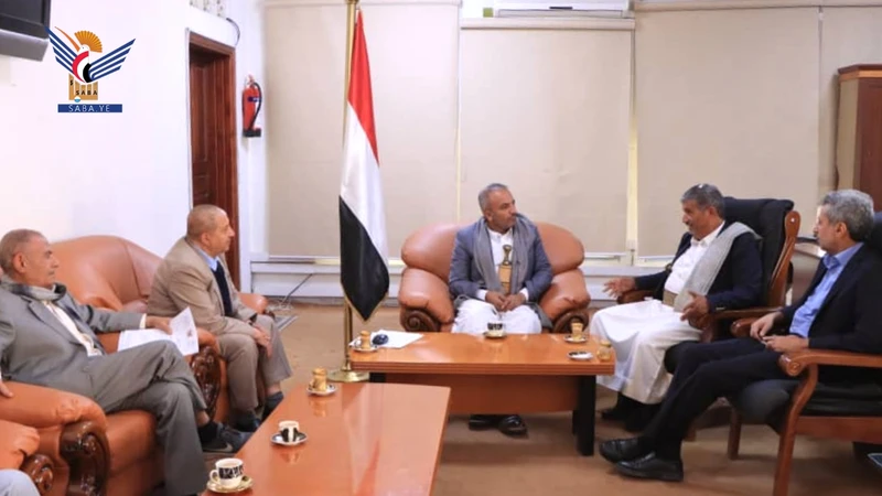 مناقشة تعزيز التعاون بين وزارة الخدمة المدنية والنيابة العامة​