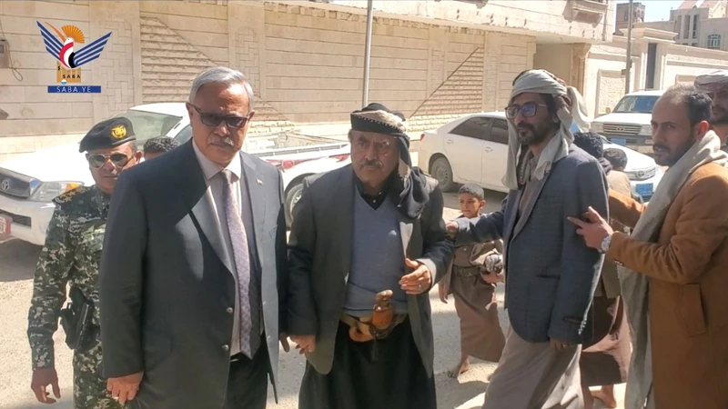 الدكتور بن حبتور يشارك في تشييع العقيد غازي العولقي بصنعاء