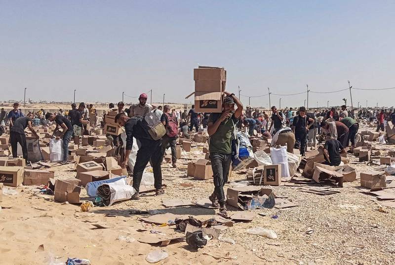 43 مؤسسة وشبكة حقوقية تعتبر قرار منع المنظمات الإنسانية من عملها بغزة تصعيد خطير 