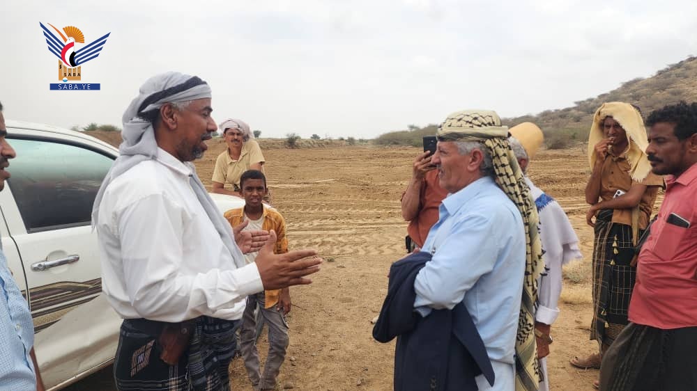 لجنة وزارية تطلع على مستوى الأداء التنموي وسير المبادرات في القناوص بالحديدة