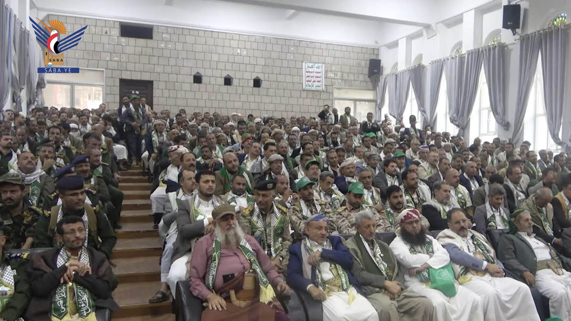 لقاء بالمنطقة العسكرية الرابعة بإب يناقش وضع المحافظة وتحضيرات المولد النبوي