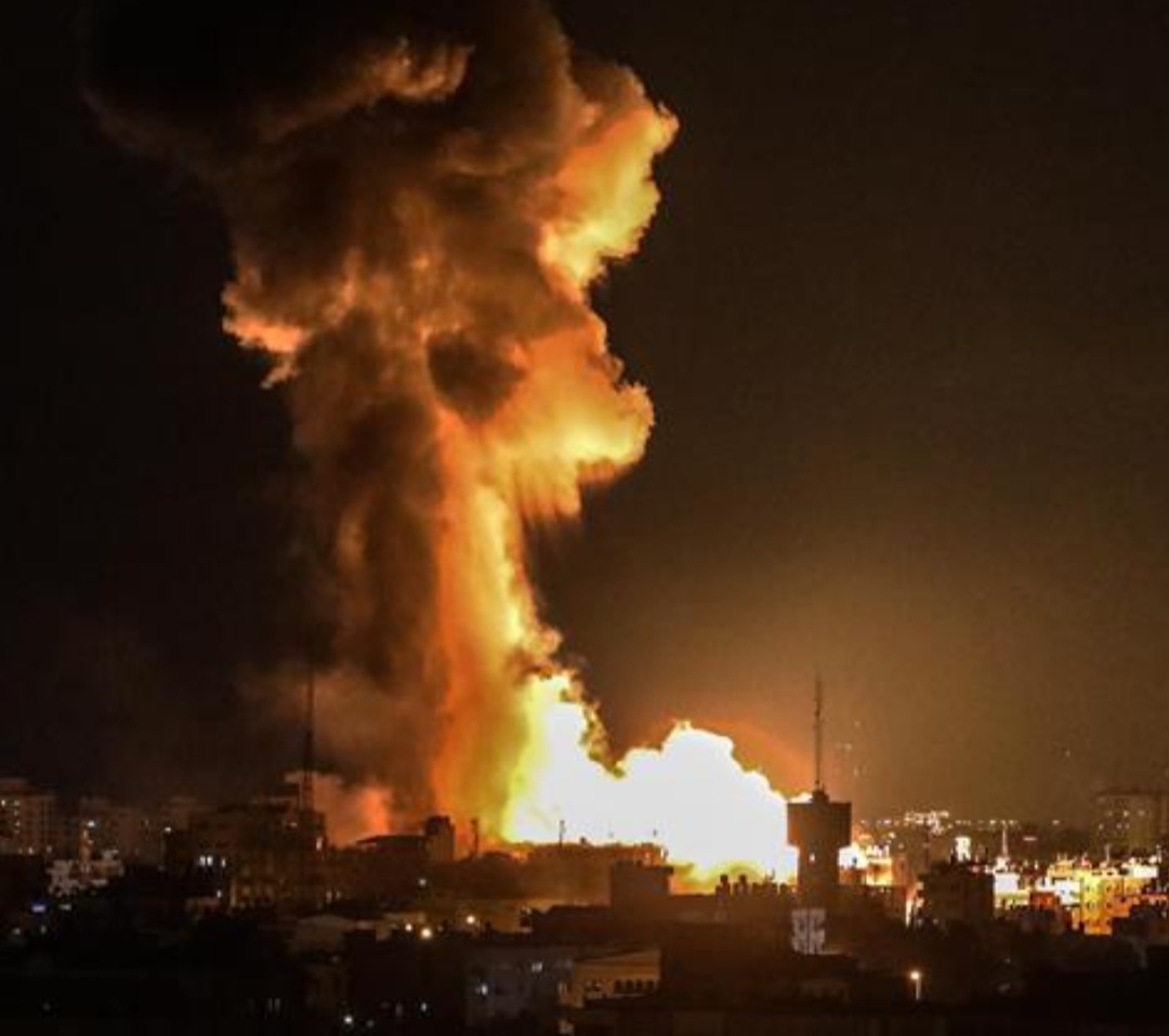 استشهاد تسعة فلسطينيين وإصابة آخرين جراء غارات اسرائيلية على غزة  استشهاد تسعة فلسطينيين وإصابة آخرين جراء غارات اسرائيلية على غزة