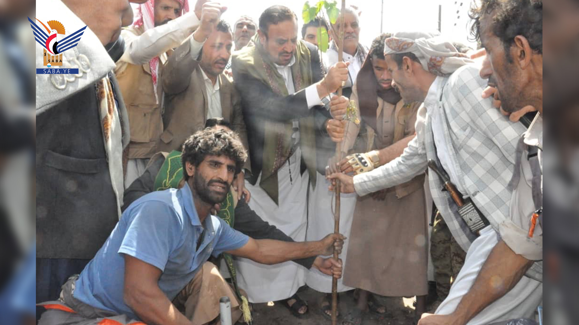 تنفيذ مبادرات في النظافة والتوعية والتشجير في شعوب استقبالا للمولد النبوي
