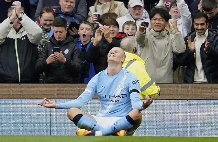 هالاند يواصل تألقه ويتفوق على نجم مانشستر يونايتد السابق سولشير هالاند يواصل تألقه ويتفوق على نجم مانشستر يونايتد السابق سولشير