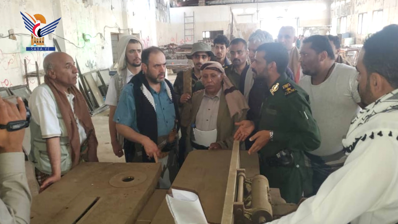 رئيس هيئة التفتيش القضائي يتفقد المحاكم وأوضاع الإصلاحية المركزية في الحديدة