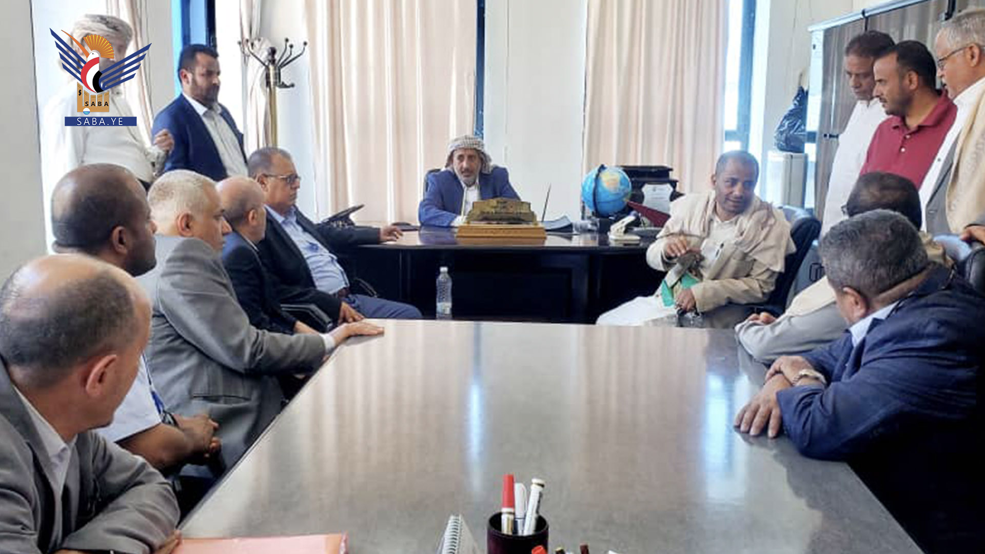 وزير النفط يتفقد مستوى الانضباط الوظيفي في عدد من الوحدات التابعة للوزارة