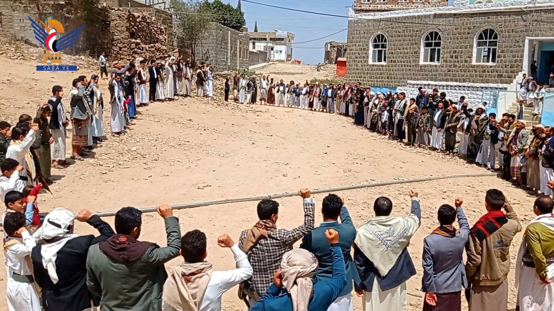 وقفت بريمة وشخصياً لقرار قائد الثورة وتنديدا بالجرائم البشعة بحق الشعب السوري