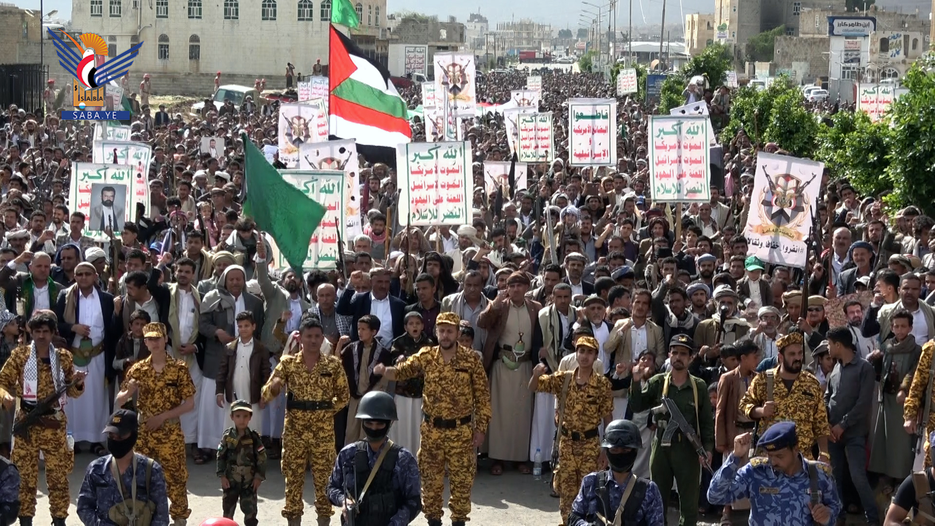  عمران.. 43 مسيرة حاشدة بمركز ومديريات المحافظة نصرة لأبناء ومجاهدي غزة