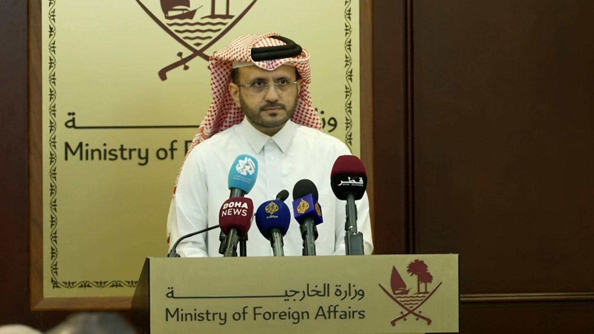 الأنصاري: الدوحة بحاجة لإعادة تقييم جهود الوساطة بين حماس والكيان الصهيوني