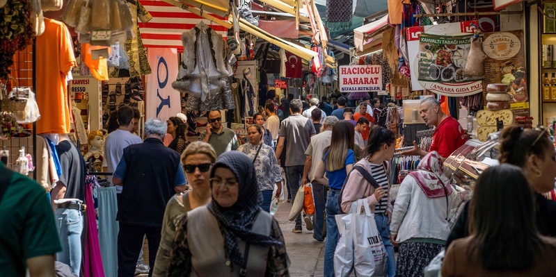 تراجع نمو مبيعات التجزئة في تركيا  تراجع نمو مبيعات التجزئة في تركيا