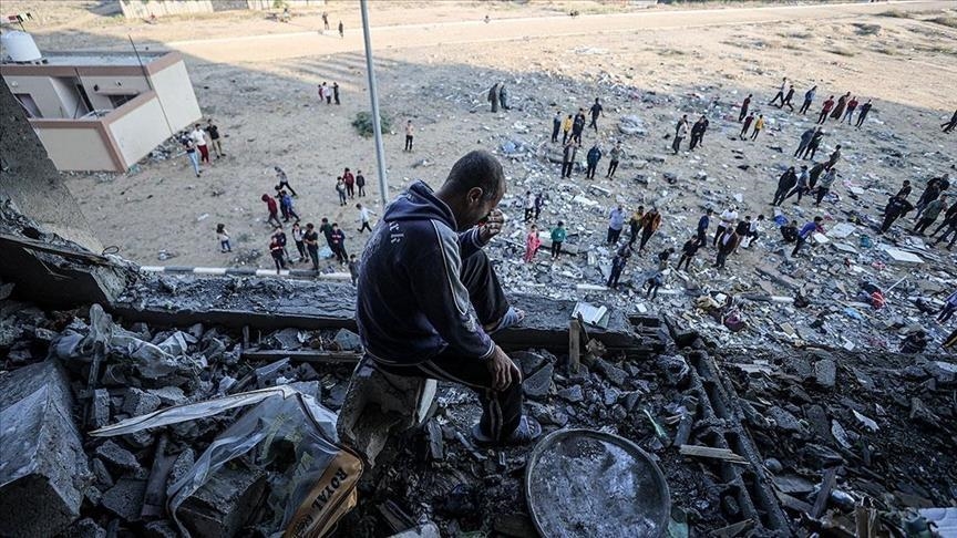 استشهاد 6 فلسطينيين بقصف العدو الإسرائيلي خيمة نازحين بمواصي خان يونس
