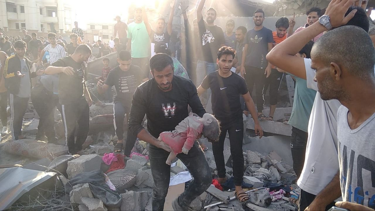 الأمم المتحدة: القصف الصهيوني العشوائي على غزة قد يرقى إلى جرائم ضد الإنسانية