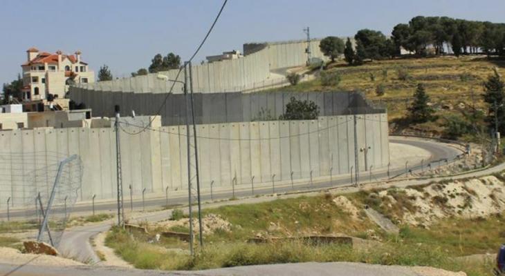 إصابة شاب في القدس وطفل في نابلس ومستوطنون يهاجمون قرية برقا شرق رام الله 