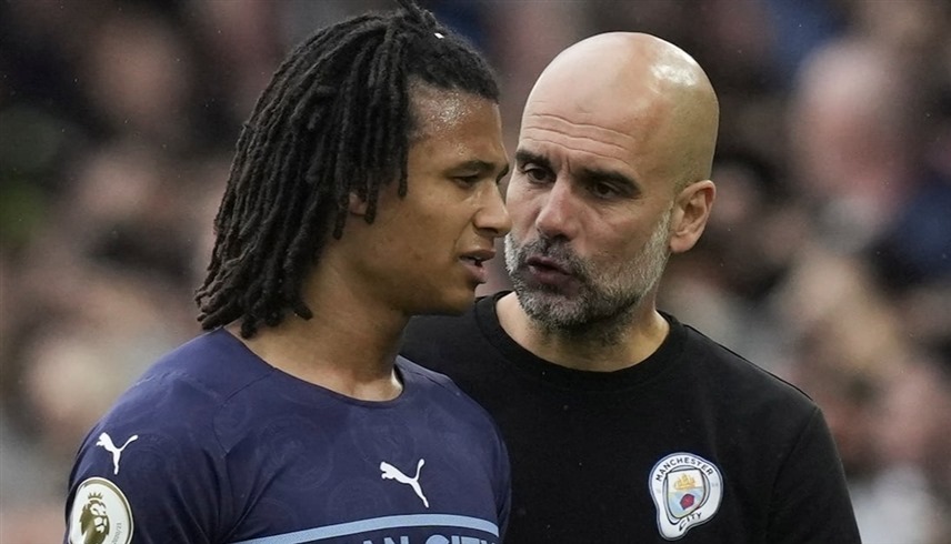 مانشستر سيتي الإنجليزي يعلن غياب مدافعه نايثن أكيه 11 اسبوعاً بسبب الإصابة