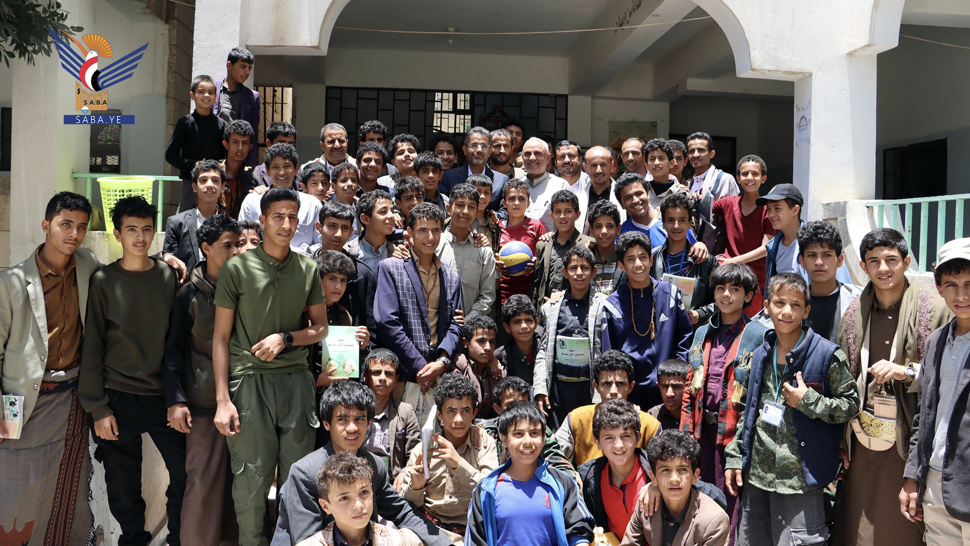 أنشطة الدورات الصيفية في الأمانة والمحافظات