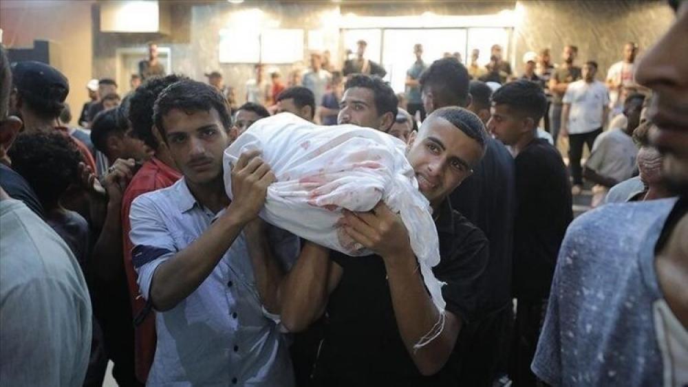 استشهاد 52 فلسطينيا بنيران العدو الصهيوني في قطاع غزة منذ فجر اليوم