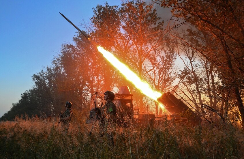 الجيش الروسي يعلن إسقاط 22 صاروخا و141 مسيرة اوكرانية  