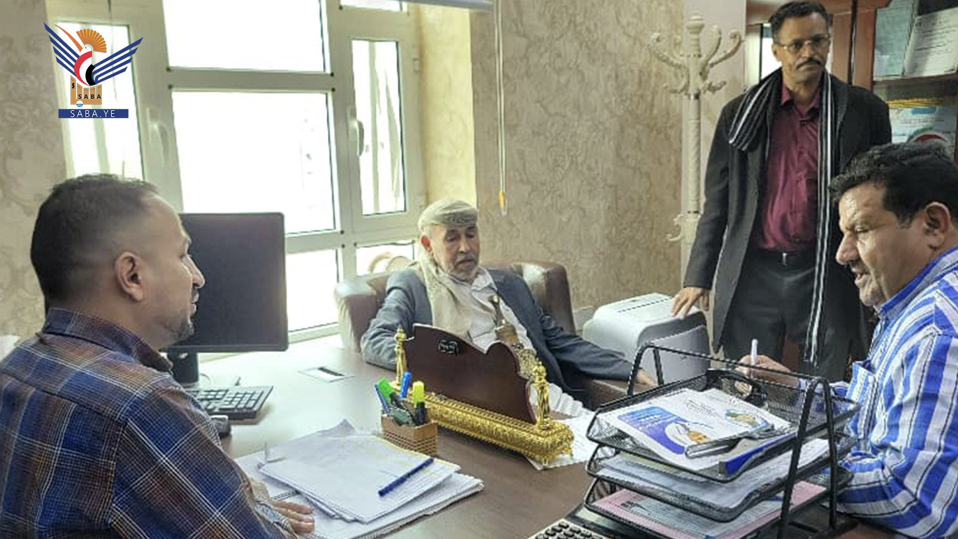 الورافي يطلع على مستوى خدمات المخيم الطبي للأمراض النفسية الورافي يطلع على مستوى خدمات المخيم الطبي للأمراض النفسية