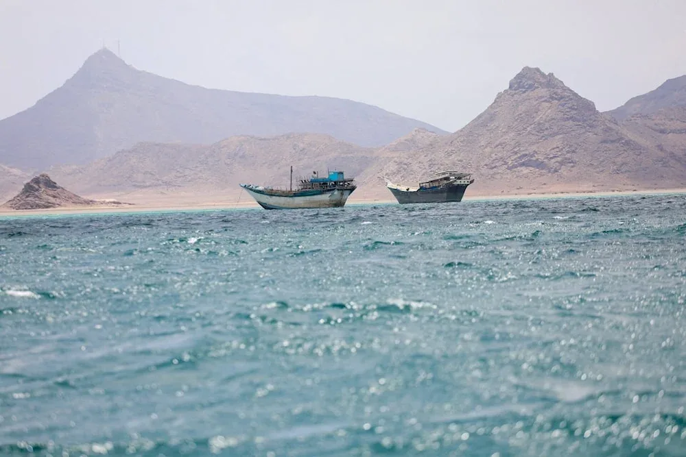 وزارة النقل في صنعاء: عبور 198 سفينة تجارية باب المندب خلال 5 أيام