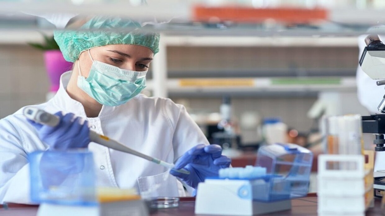 علماء روس يبتكرون طريقة جديدة لعلاج الأورام السرطانية الخبيثة علماء روس يبتكرون طريقة جديدة لعلاج الأورام السرطانية الخبيثة