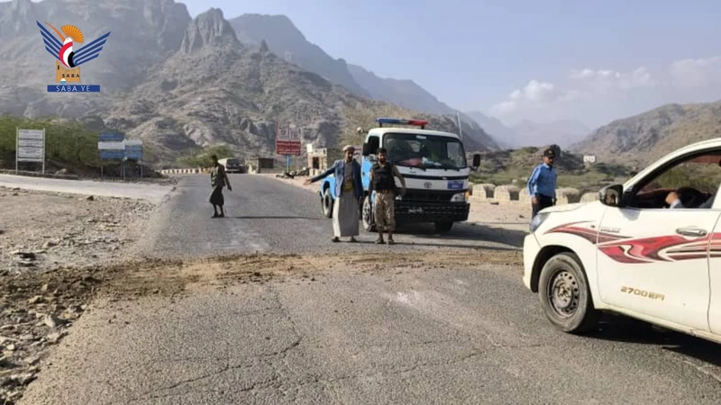 إزالة المطبات العشوائية بمديرية بني سعد في المحويت