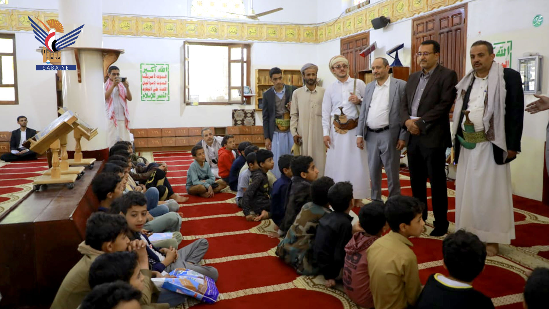 وكيل وزارة الاقتصاد يتفقد مراكز صيفية في مديرية شعوب بأمانة العاصمة