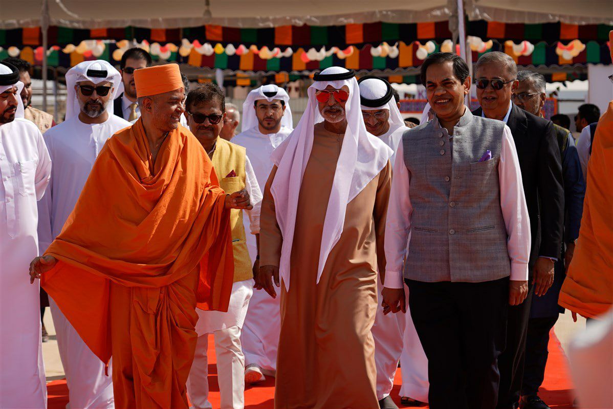 الإمارات أصل العرب