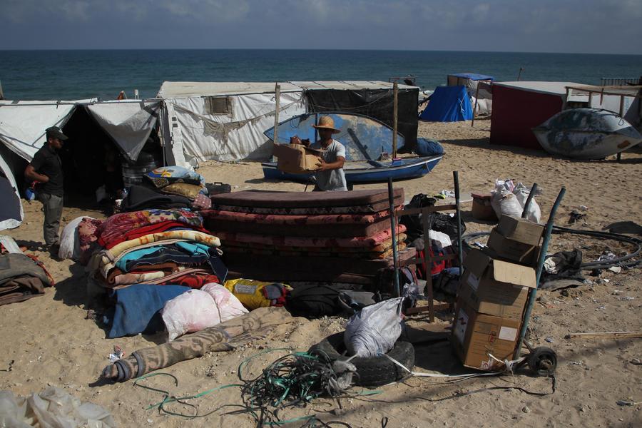 إصابة طفلة فلسطينية برصاص جيش العدو الإسرائيلي في شاطئ بحر رفح