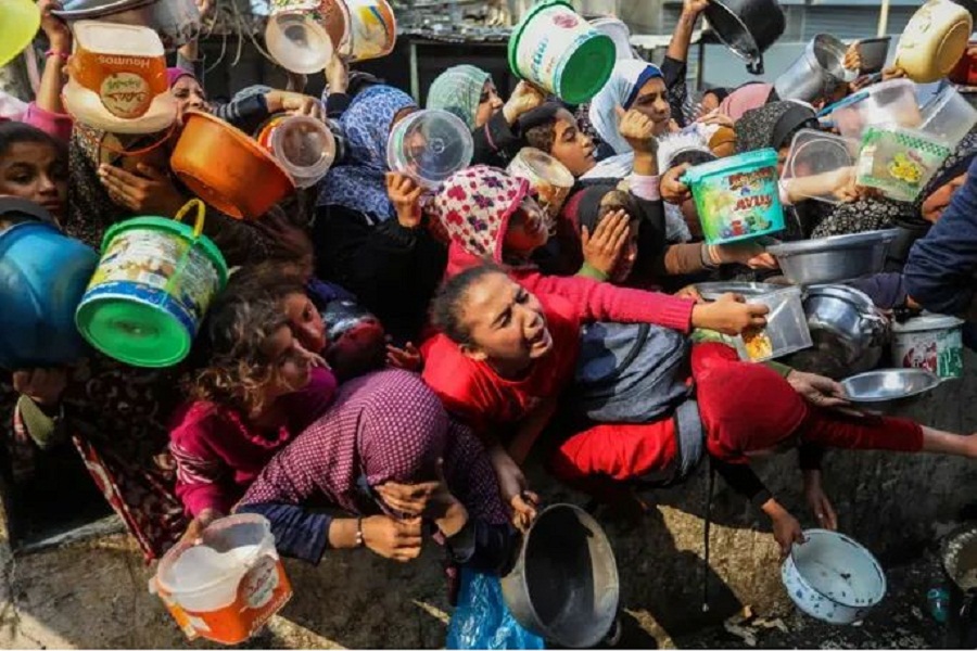 الأونروا تؤكد أن الوضع الإنساني في قطاع غزة يفوق التصور