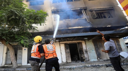  الإعلام الحكومي بغزة: أكثر من 320 شهيدًا ومصابًا وصلوا إلى المستشفيات أجسادهم محروقة
