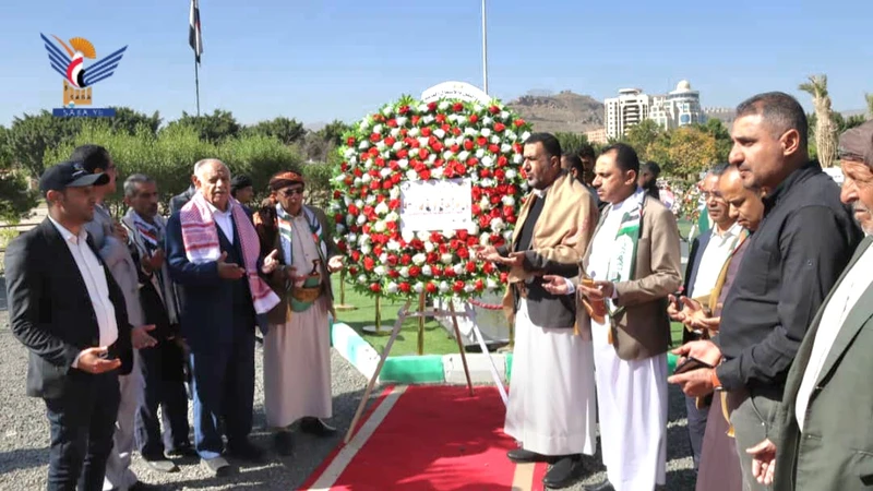 قيادة وزارة النقل والأشغال تزور أضرحة الشهداء الصماد والرهوي والغماري