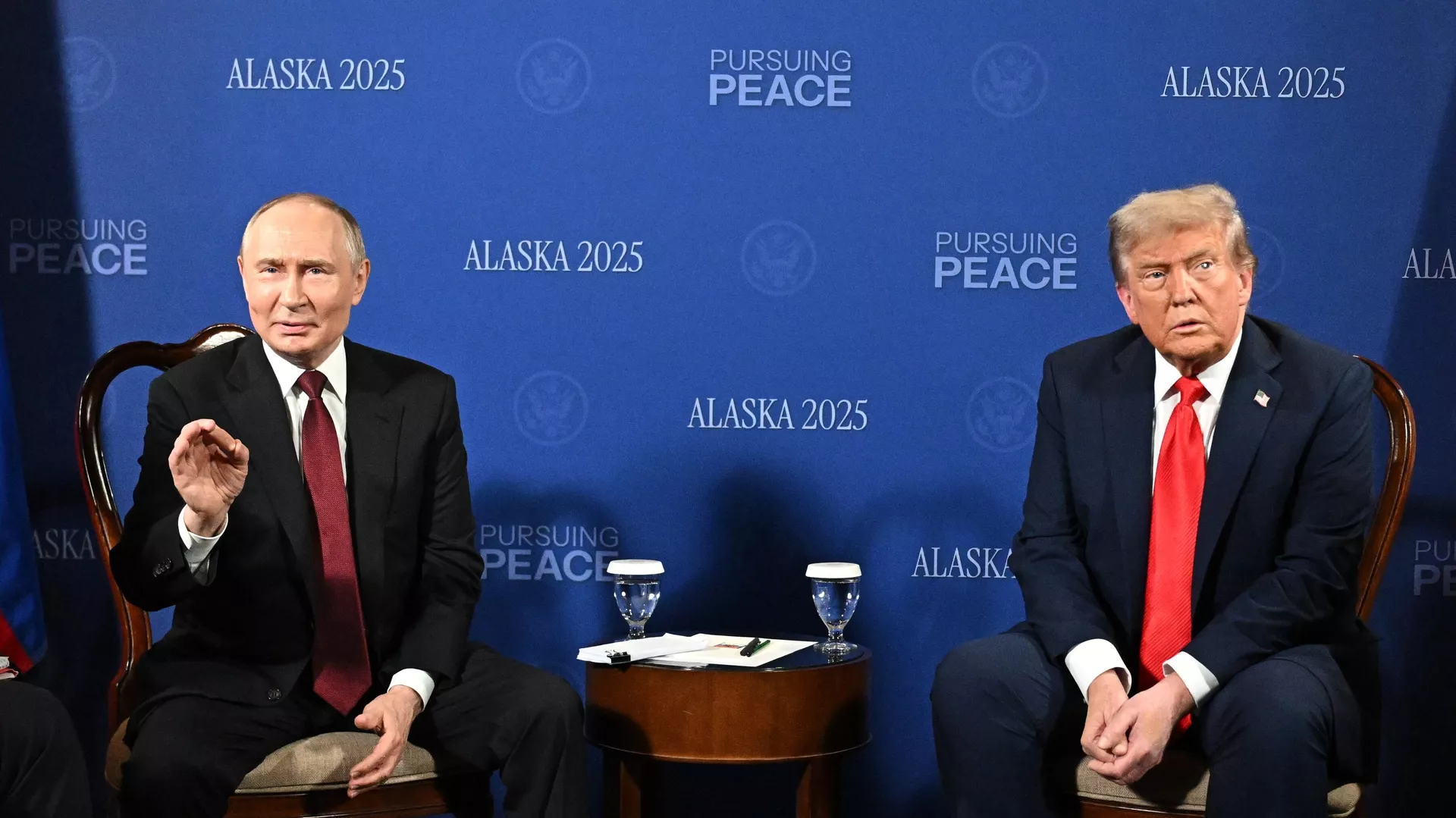 ترامب يعلن إلغاء لقائه مع بوتين في بودابست ترامب يعلن إلغاء لقائه مع بوتين في بودابست