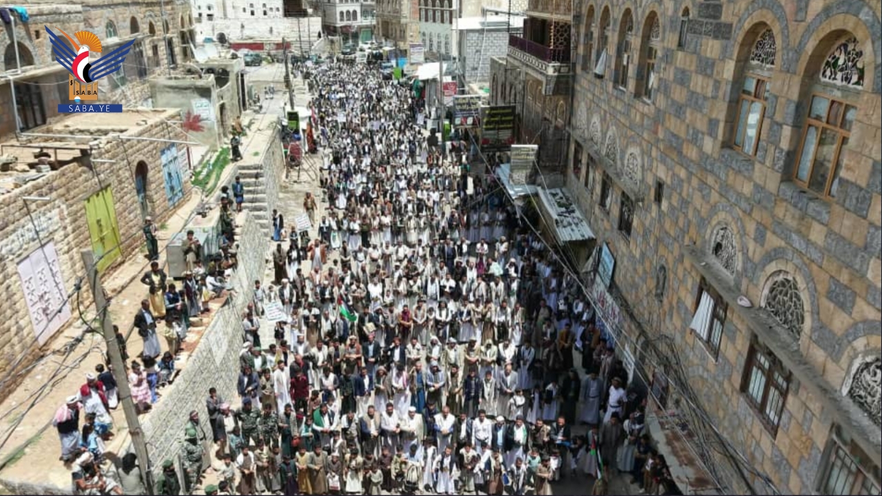 96 مسيرة في المحويت احتفاءً بالنصر وتأكيدًا على وحدة الساحات