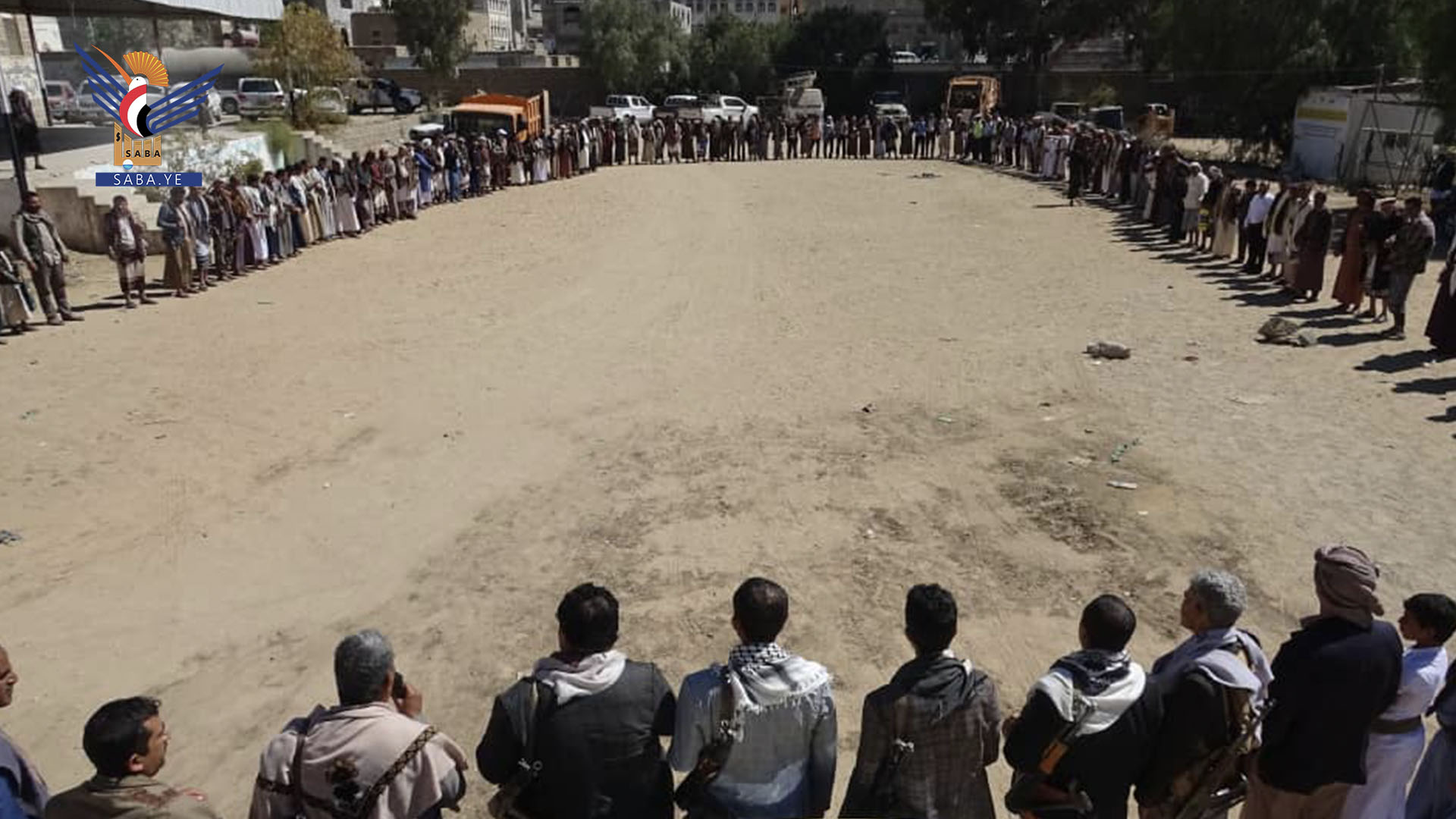 وقفة بالبيضاء تستنكر جريمة وفاة الشاعر الحطام بسجون المرتزقة بمأرب